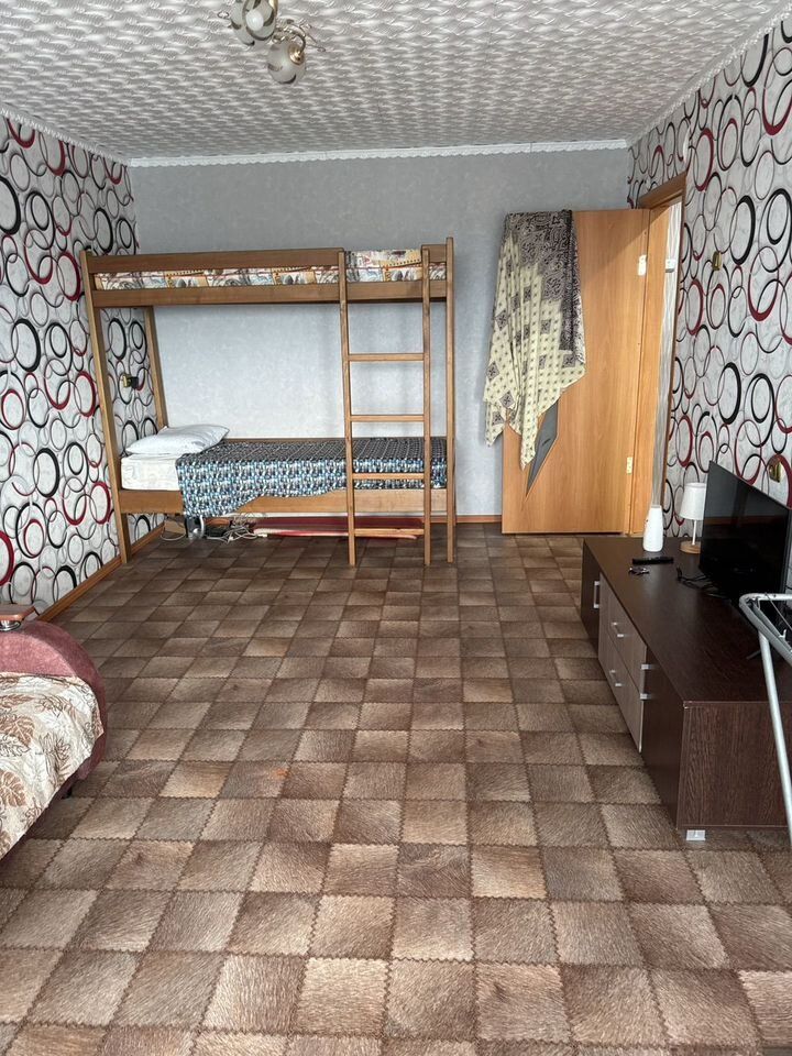 1-к. квартира, 32 м², 2 кровати