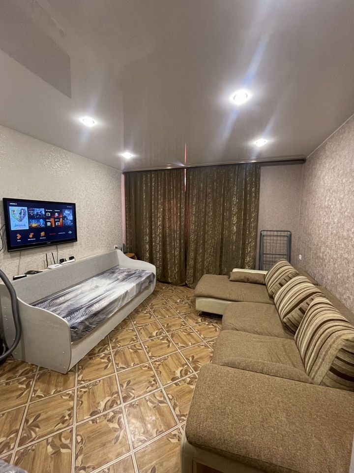 2-к. квартира, 43 м², 4 кровати, Карасук